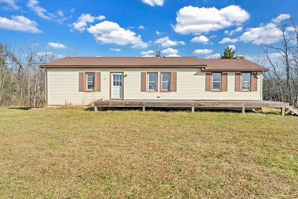 4.27 Acres of Residential Land with Home for Sale in Bedford, Virginia