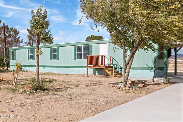 2 Acres of Land with Home for Sale in Rosamond, California