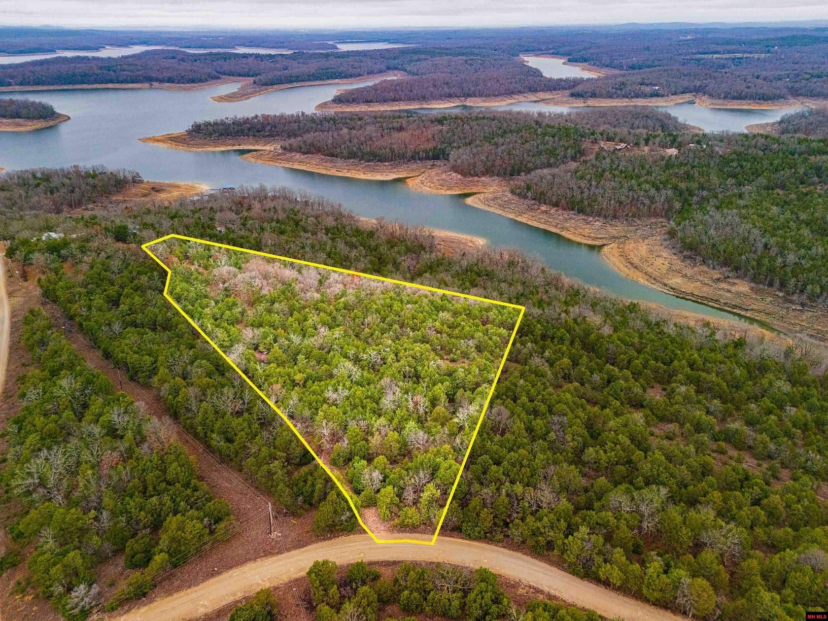 8.4 Acres of Land for Sale in Oakland, Arkansas