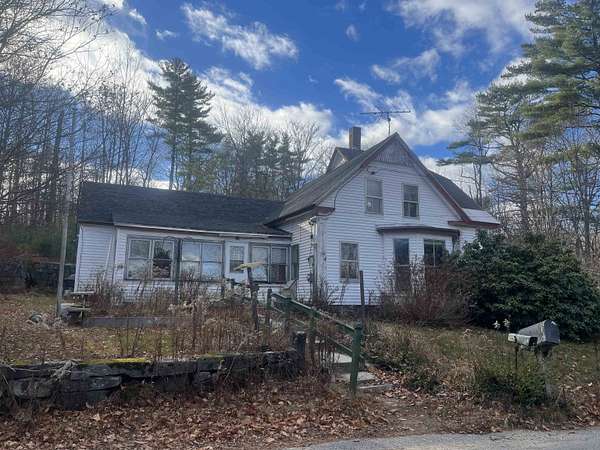 2.6 Acres of Residential Land with Home for Sale in Fitzwilliam, New Hampshire