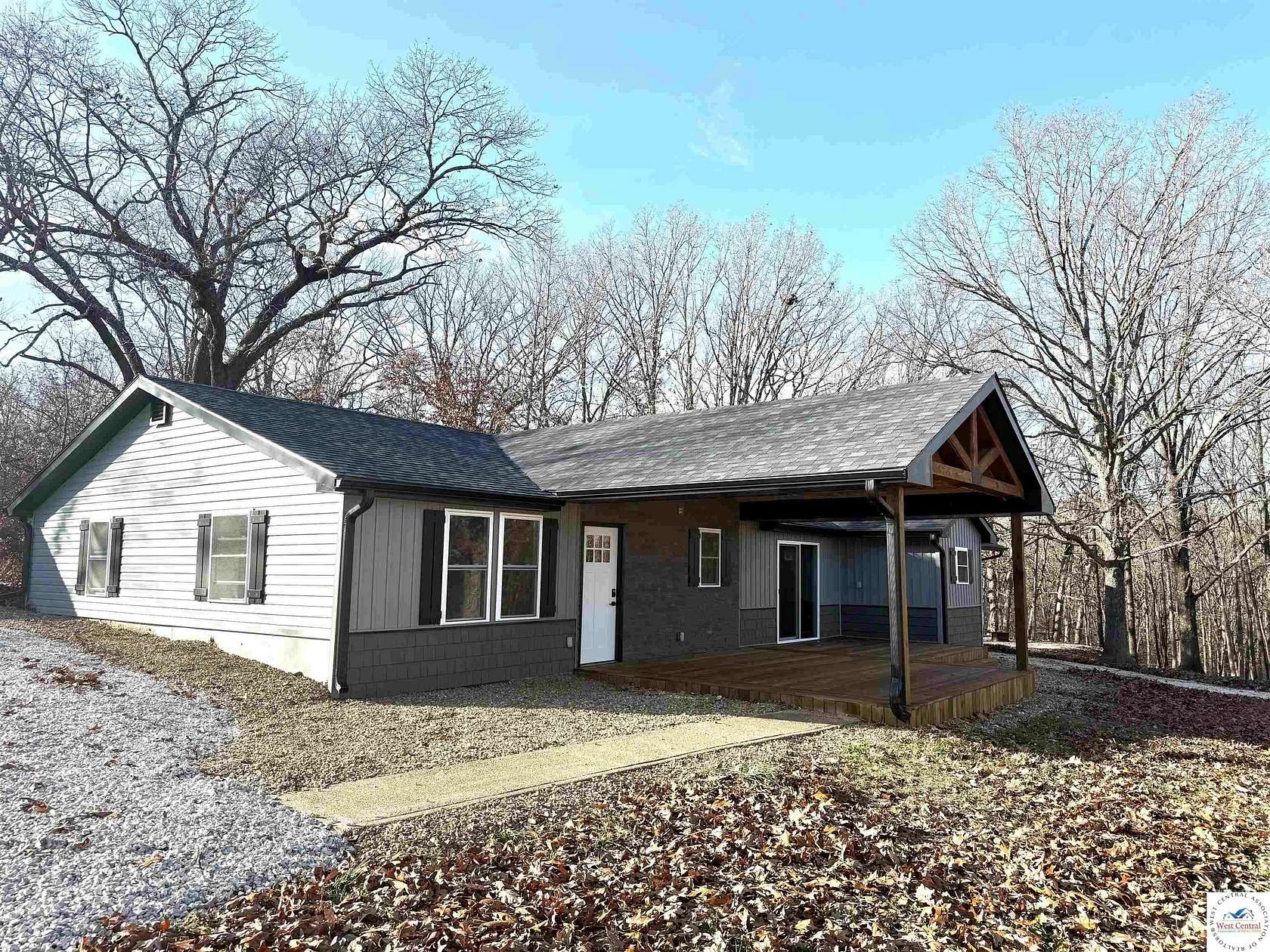 5.76 Acres of Residential Land with Home for Sale in Edwards, Missouri