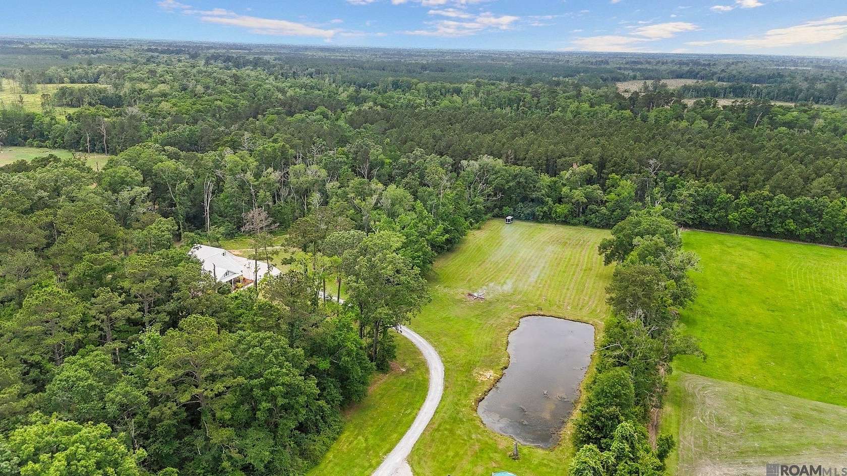 8 Acres of Residential Land for Sale in Livingston, Louisiana