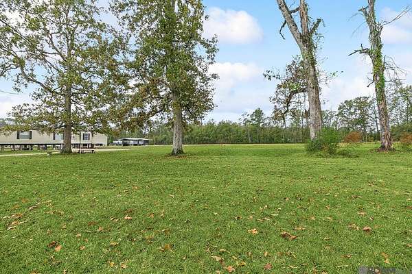 2.83 Acres of Residential Land for Sale in Saint Amant, Louisiana