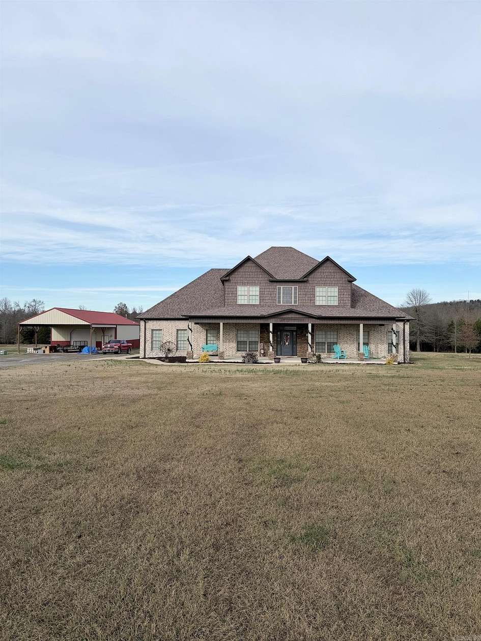 3 Acres of Residential Land with Home for Sale in Vilonia, Arkansas