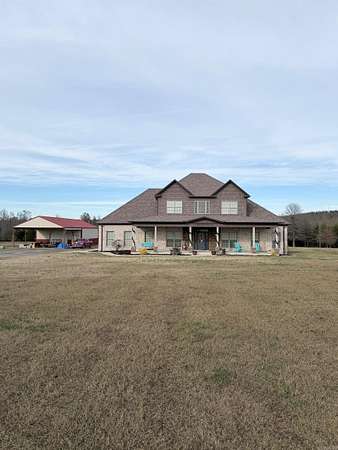 18 Acres of Land with Home for Sale in Vilonia, Arkansas