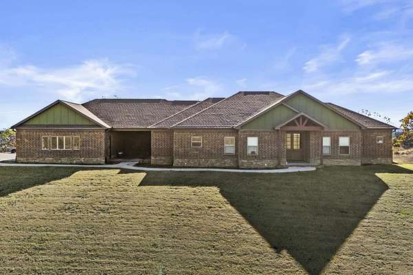 4.28 Acres of Land with Home for Sale in Austin, Arkansas