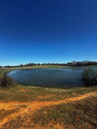 50 Acres of Land for Sale in Athens, Texas