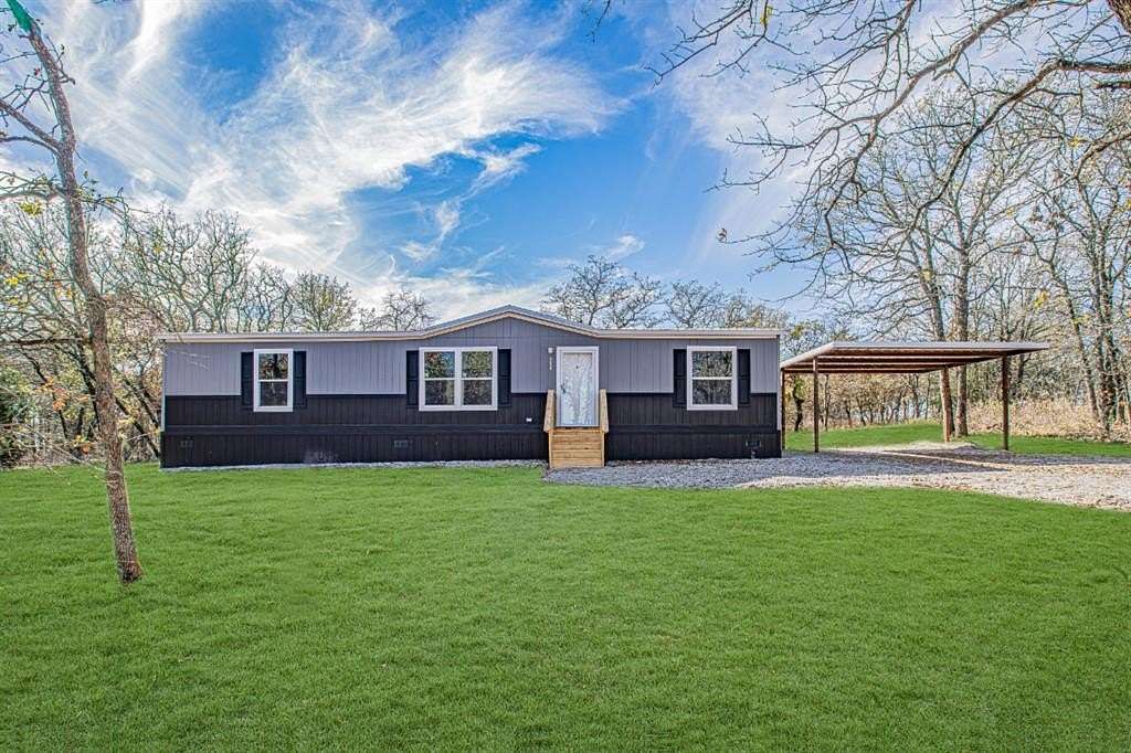 2.7 Acres of Residential Land with Home for Sale in Montague, Texas