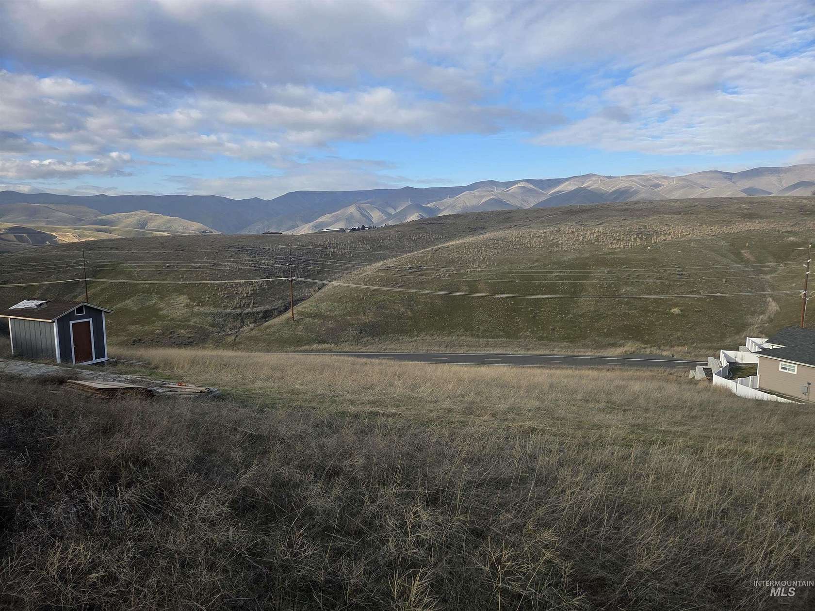 0.9 Acres of Residential Land for Sale in Clarkston, Washington