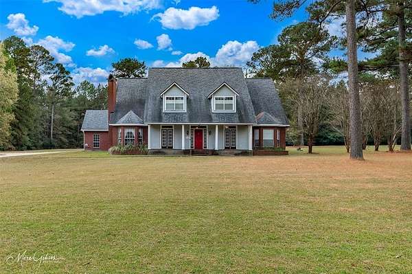 2.2 Acres of Residential Land with Home for Sale in Bethany, Louisiana