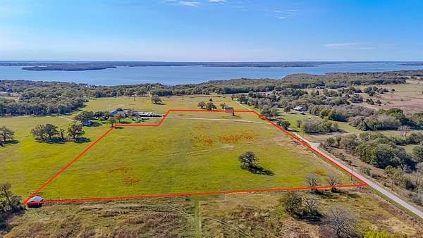 13.5 Acres of Recreational Land for Sale in Kerens, Texas