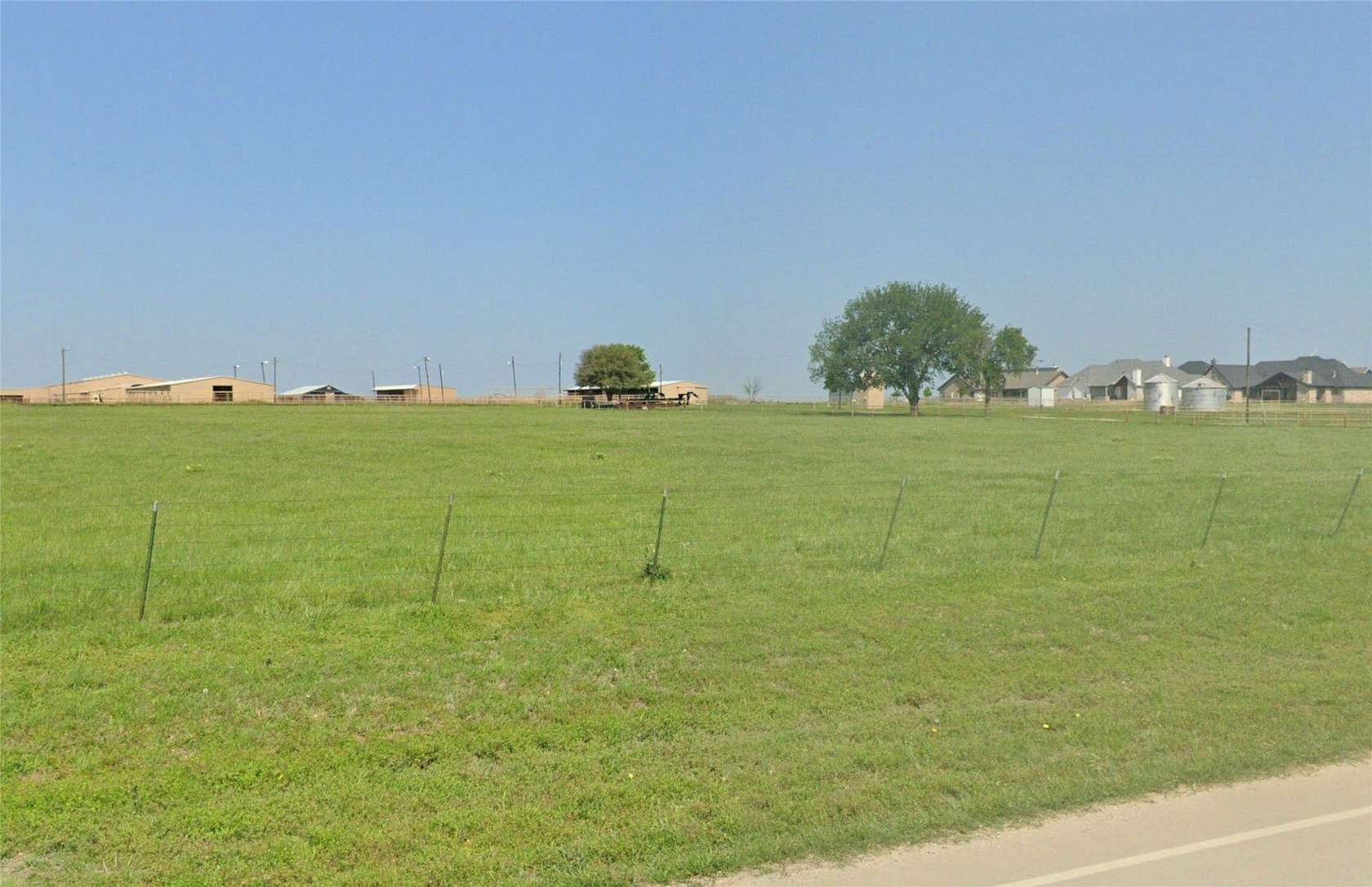 2.5 Acres of Residential Land for Sale in Muenster, Texas