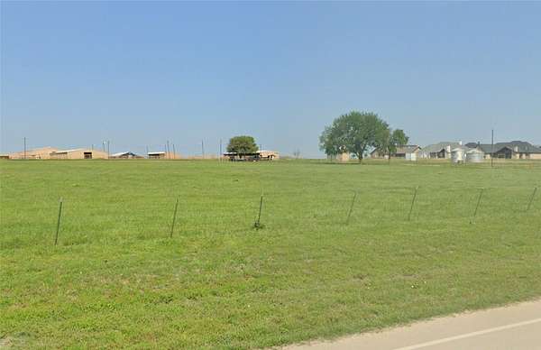 2.5 Acres of Residential Land for Sale in Muenster, Texas