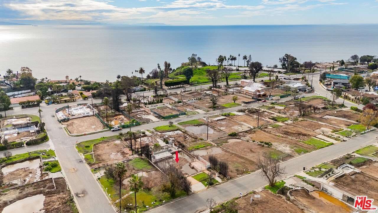 0.16 Acres of Residential Land for Sale in Pacific Palisades, California