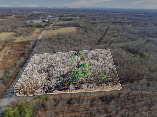 5.3 Acres of Residential Land for Sale in Monterey, Tennessee