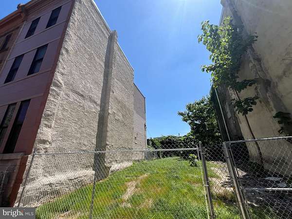 0.03 Acres of Land for Sale in Philadelphia, Pennsylvania