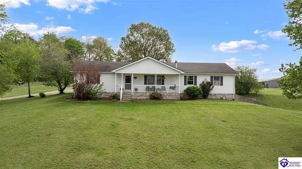 12.7 Acres of Land with Home for Sale in Summer Shade, Kentucky