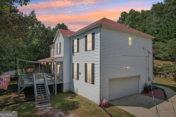 2.33 Acres of Residential Land with Home for Sale in Dallas, Georgia