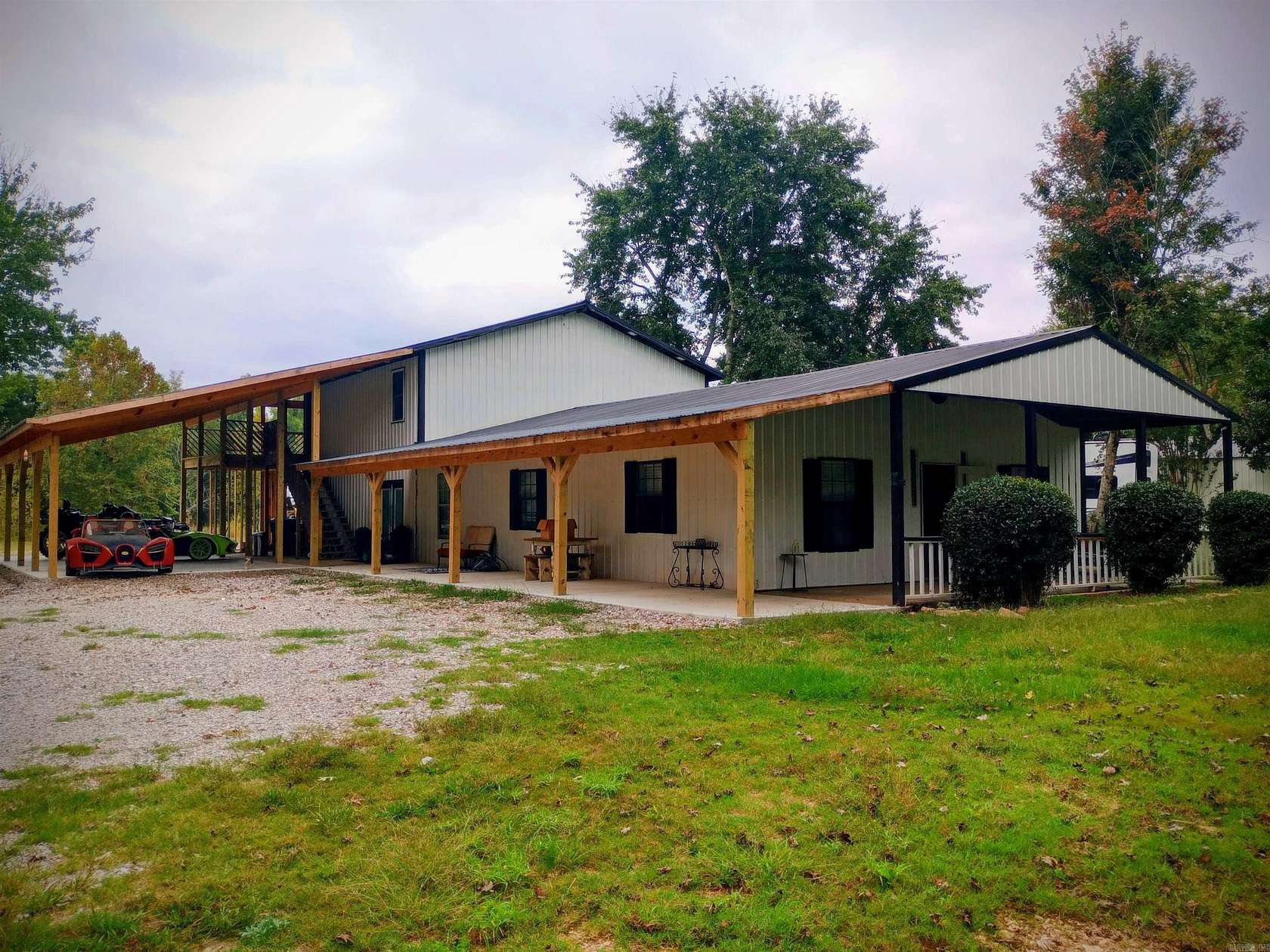 14.6 Acres of Improved Land for Sale in Hot Springs, Arkansas