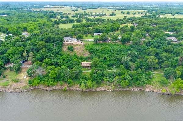 0.35 Acres of Residential Land for Sale in Wagoner, Oklahoma