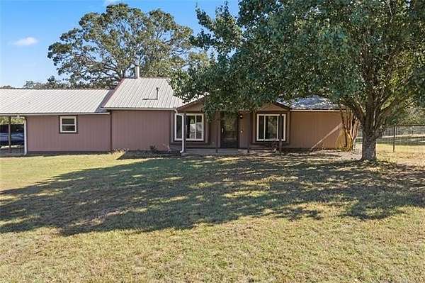 30 Acres of Land with Home for Sale in Healdton, Oklahoma