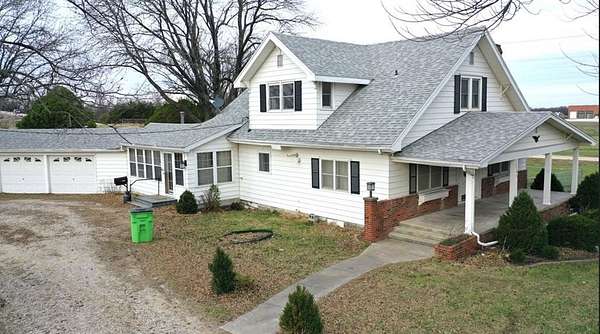 9 Acres of Land with Home for Sale in Iola, Kansas