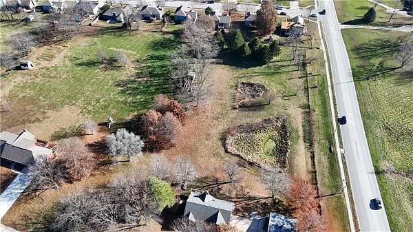 3 Acres of Improved Mixed-Use Land for Sale in Kearney, Missouri