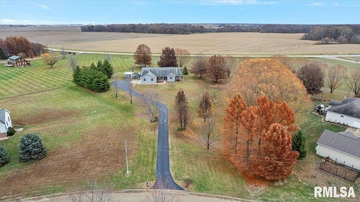 1.68 Acres of Residential Land with Home for Sale in Athens, Illinois