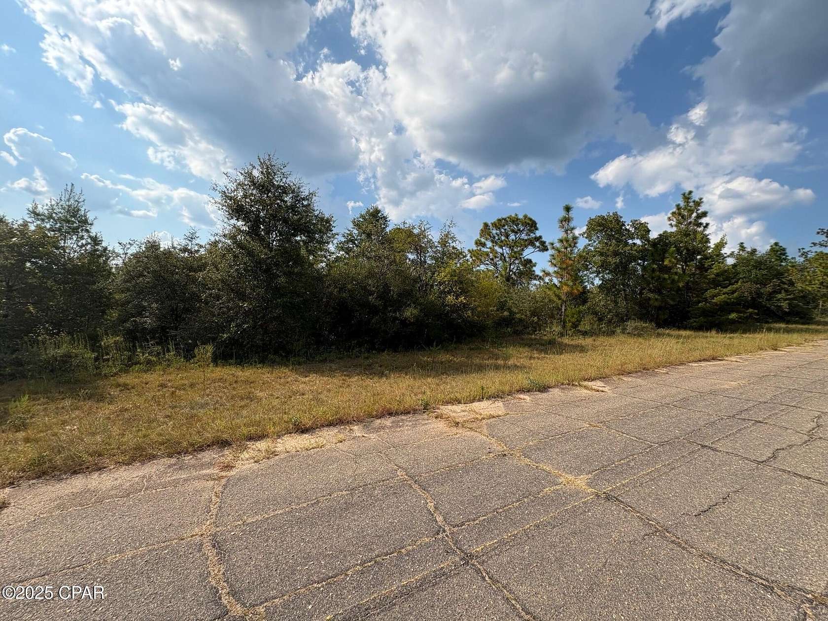 1.1 Acres of Residential Land for Sale in Chipley, Florida