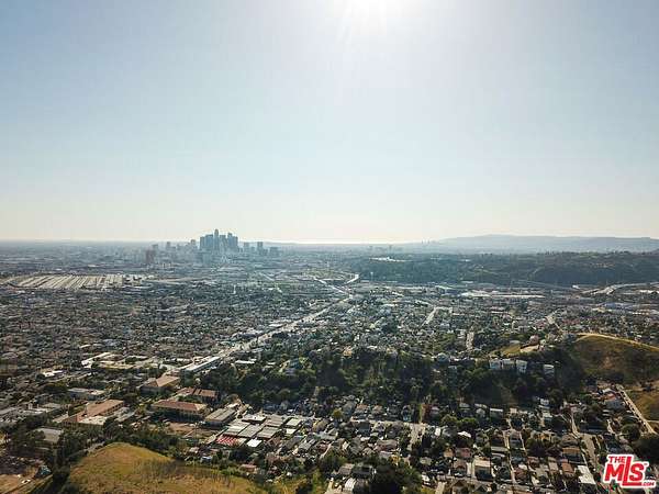 0.2 Acres of Land for Sale in Los Angeles, California