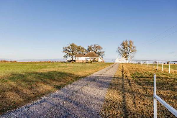 316 Acres of Land with Home for Sale in Independence, Kansas