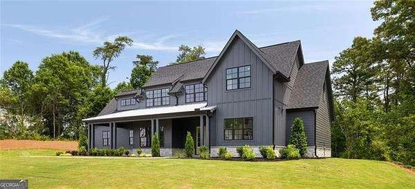 2 Acres of Residential Land with Home for Sale in Rydal, Georgia