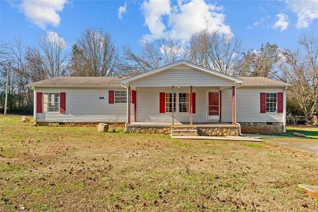 2.1 Acres of Residential Land with Home for Sale in Chatsworth, Georgia