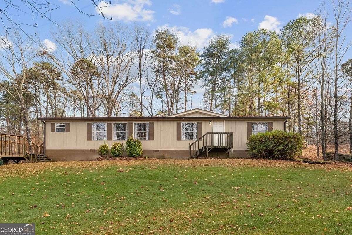 3.1 Acres of Residential Land with Home for Sale in Canton, Georgia