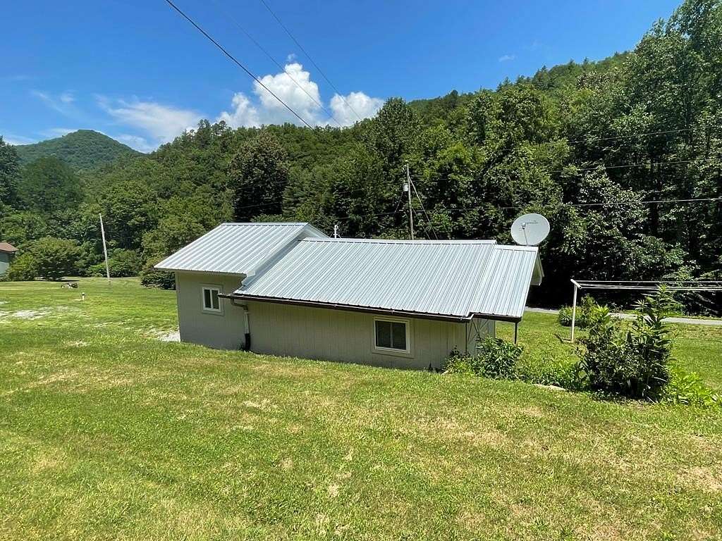 1.64 Acres of Land with Home for Sale in Robbinsville, North Carolina
