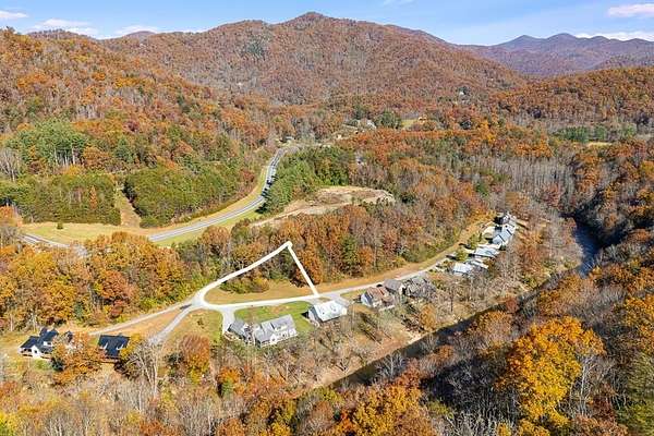 1.15 Acres of Residential Land for Sale in Cullowhee, North Carolina