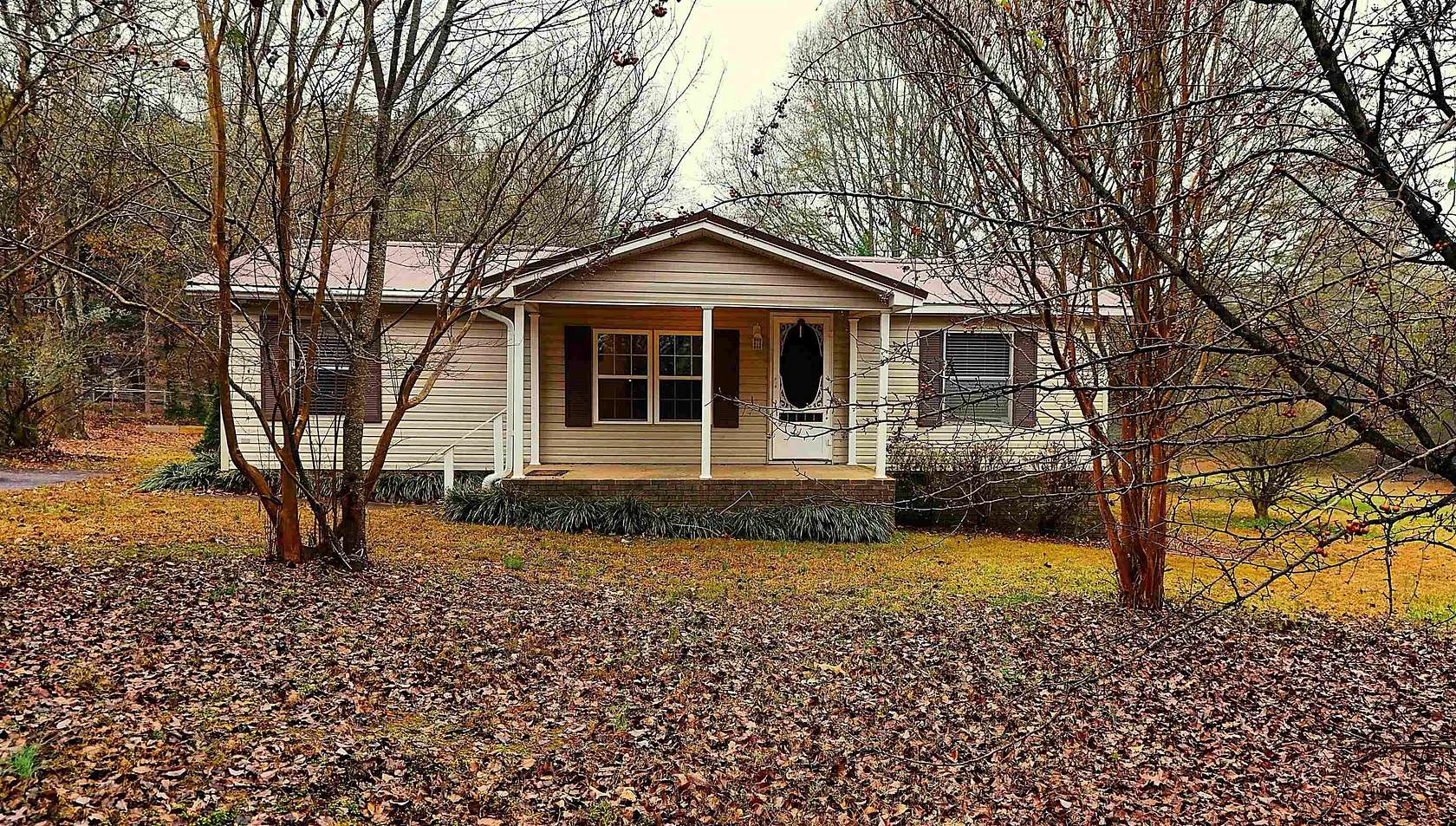 5 Acres of Residential Land with Home for Sale in Chesnee, South Carolina