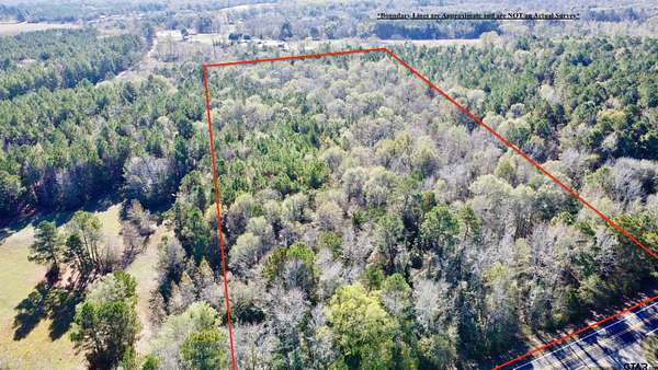 16 Acres of Recreational Land for Sale in Hughes Springs, Texas