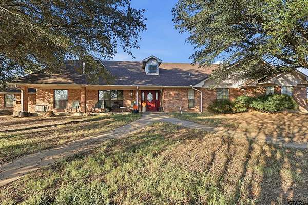 5 Acres of Land with Home for Sale in Talco, Texas