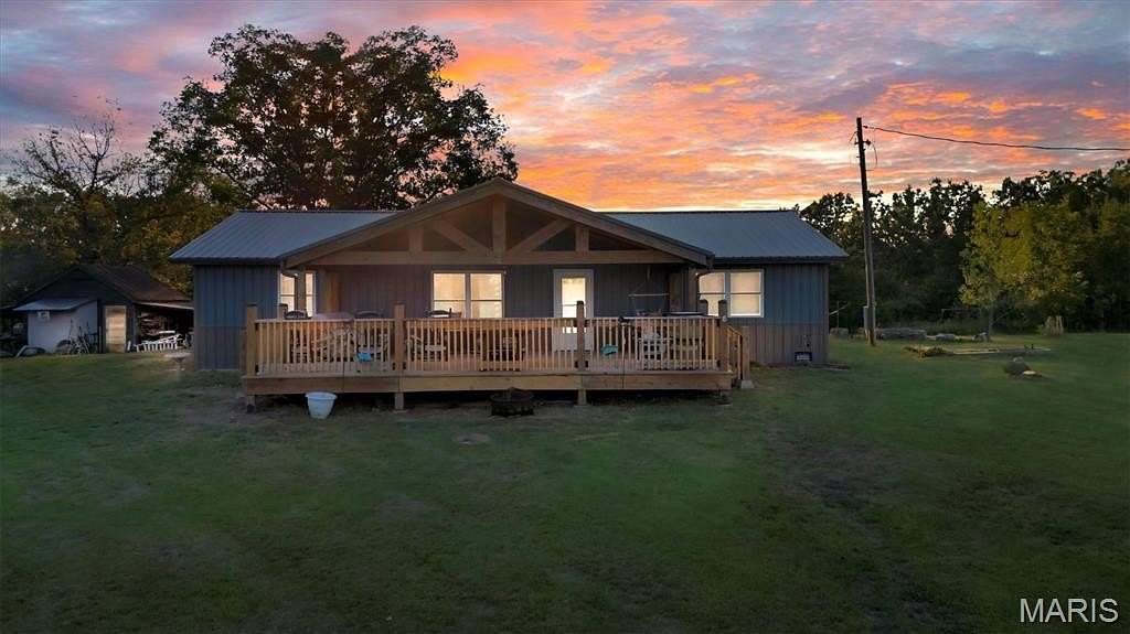 5 Acres of Residential Land with Home for Sale in Leasburg, Missouri