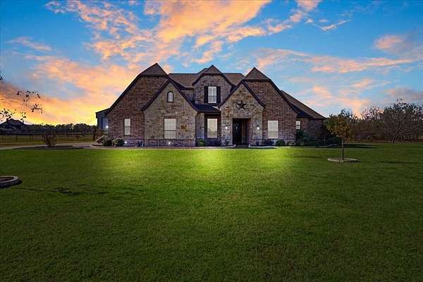 1.83 Acres of Residential Land with Home for Sale in Royse City, Texas