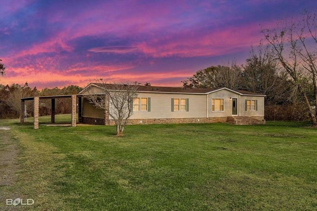 2.19 Acres of Residential Land with Home for Sale in Bossier City, Louisiana