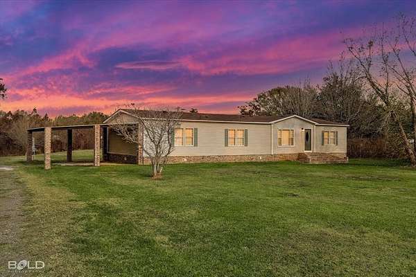 2.19 Acres of Residential Land with Home for Sale in Bossier City, Louisiana