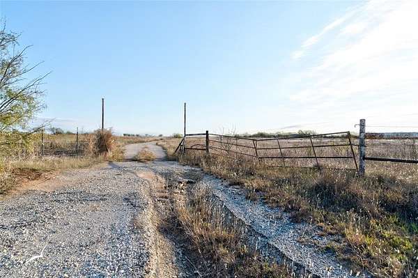 6.5 Acres of Residential Land for Sale in Clyde, Texas