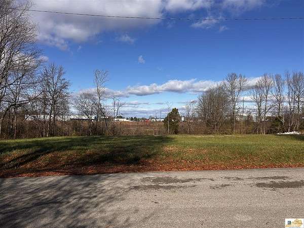 0.93 Acres of Commercial Land for Sale in Glasgow, Kentucky