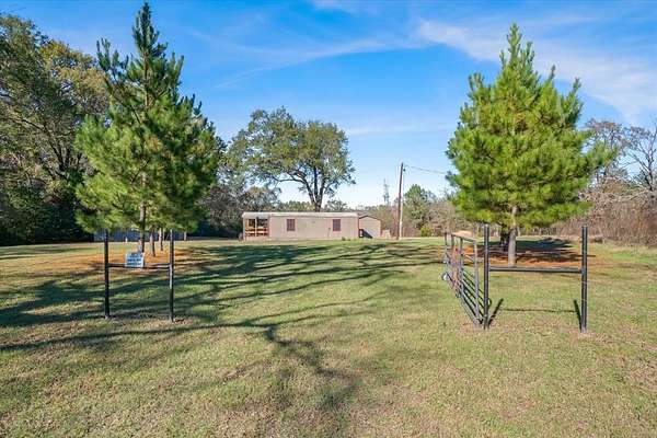 19.9 Acres of Land for Sale in Grand Saline, Texas