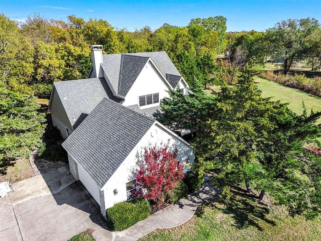 2.42 Acres of Residential Land with Home for Sale in Princeton, Texas