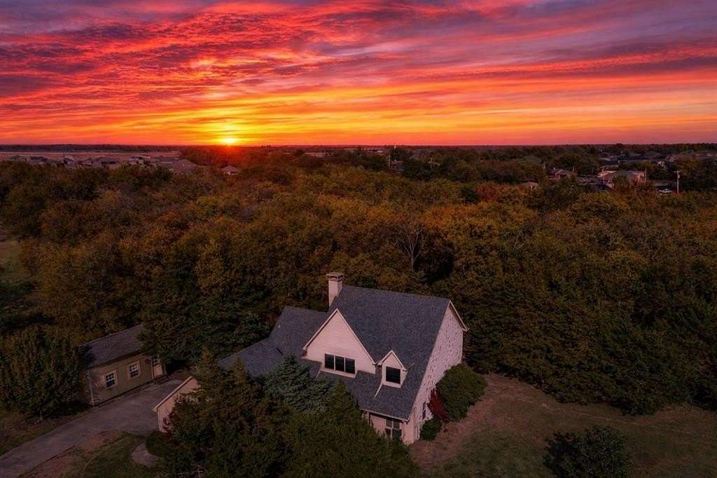 2.42 Acres of Residential Land with Home for Sale in Princeton, Texas