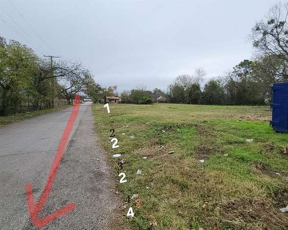 0.18 Acres of Land for Sale in Terrell, Texas