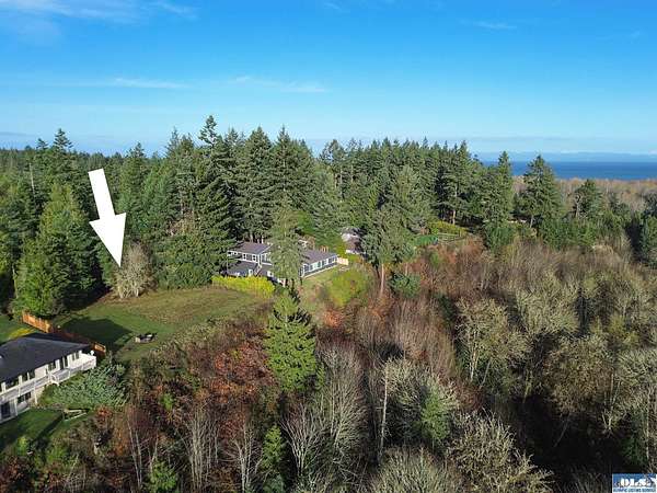 5 Acres of Residential Land for Sale in Port Angeles, Washington